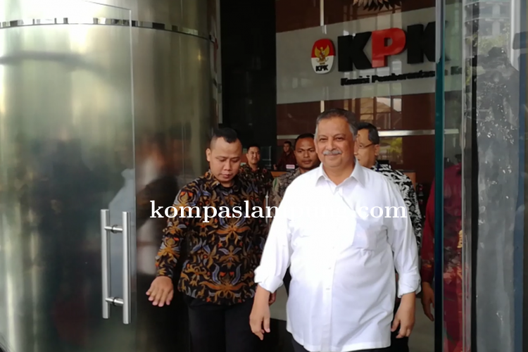 Akhirnya KPK Tetapkan Dirut PLN Sofyan Basir Sebagai Tersangka