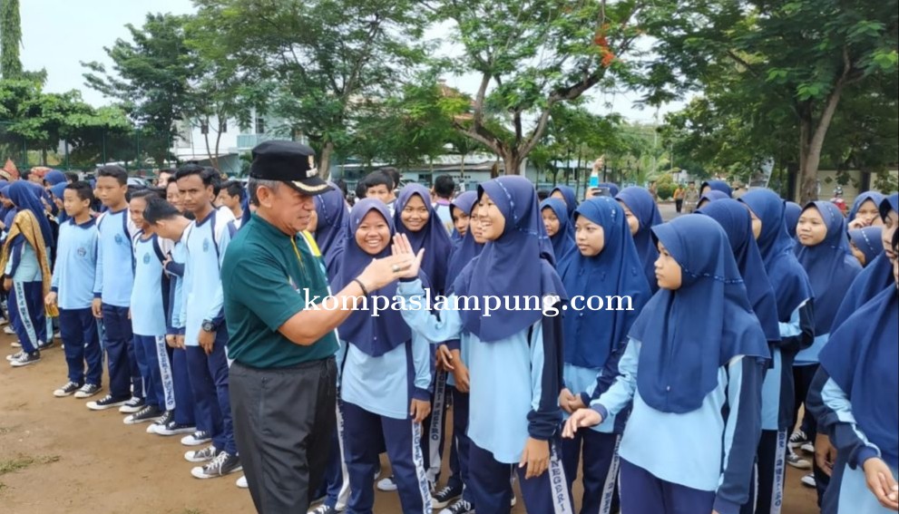 Wakil Walikota Metro Resmikan O2SN Tingkat SD/MI dan SMP/MTs se-Kota Metro