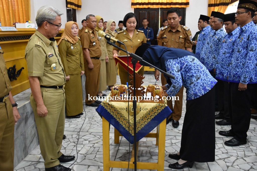 Sekda Kota Metro Lantik 113 Pejabat Fungsional 