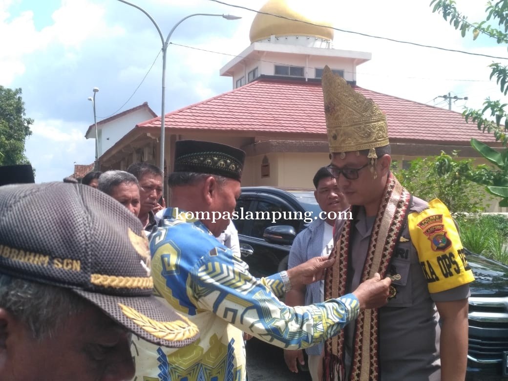 AKBP Hadi Saeful Rahman Disambut Meriah Masyarakat Pagar Dewa