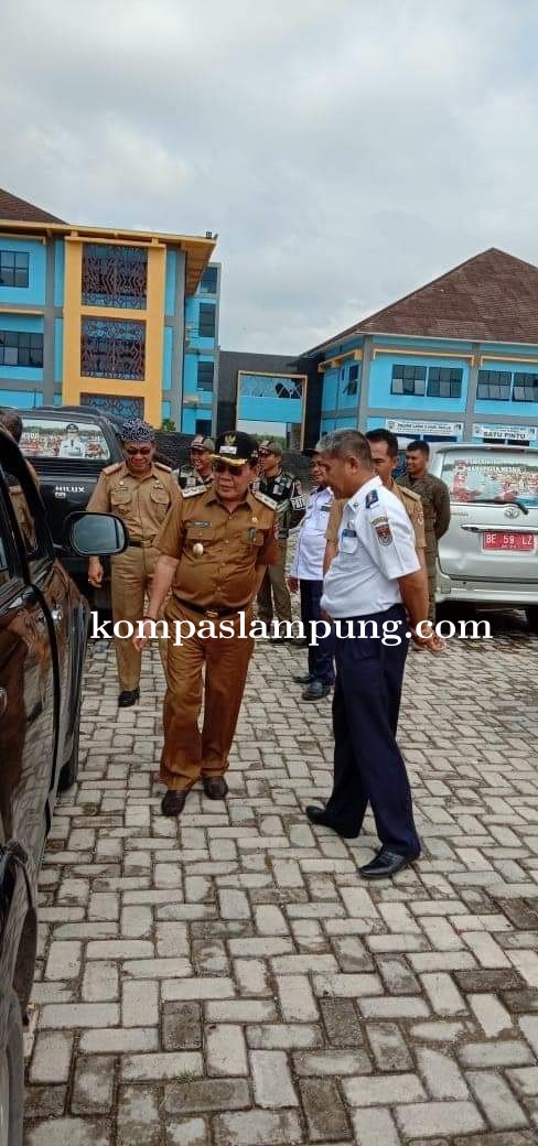 Plt Bupati Mesuji Saply TH Akan Menyita Kendaraan Dinas Apabila Pajak Tidak Segera Di Bayarkan