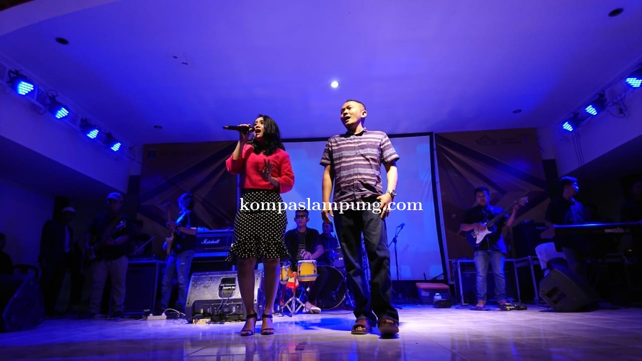 Disporapar Metro Tampilkan Musik Ethnic di Pagelaran Metro Expo 2019