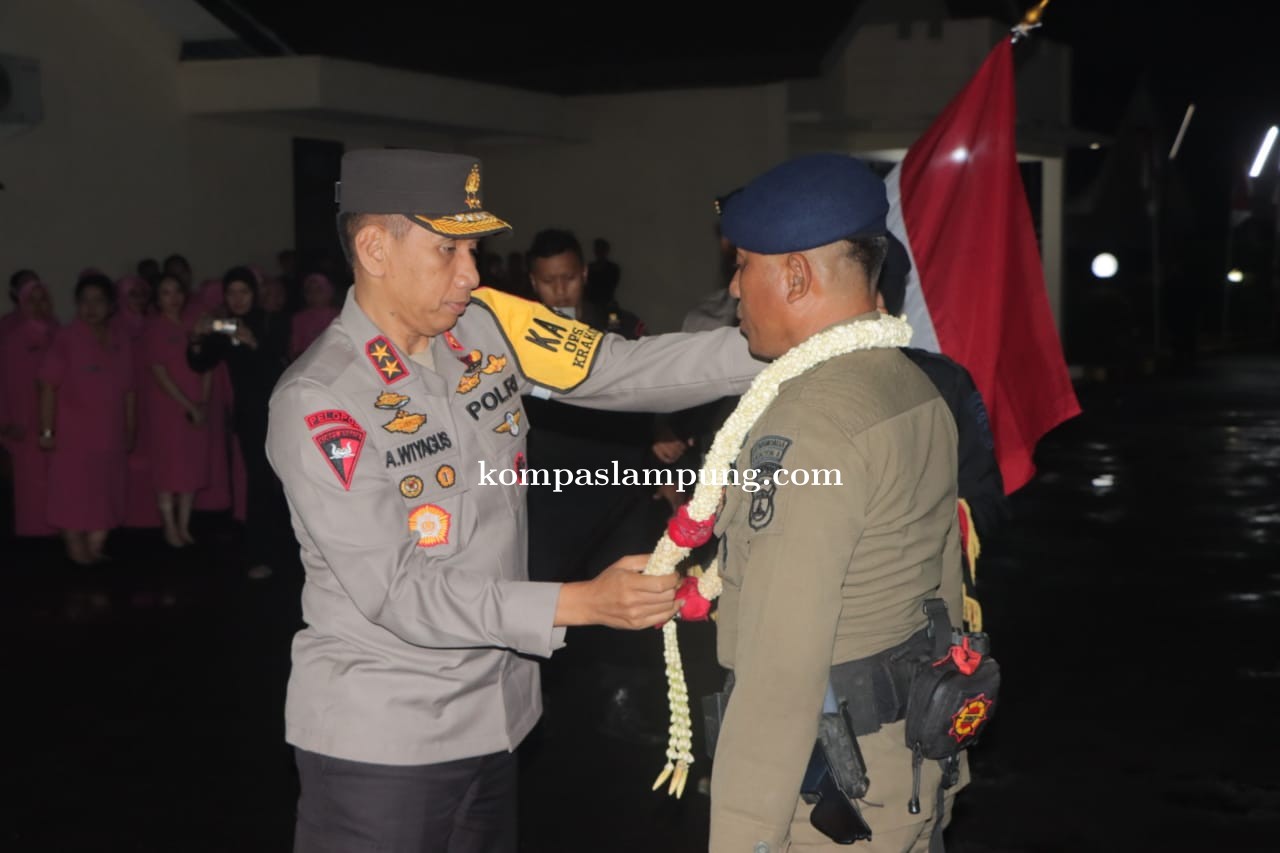 Kapolda Lampung Penuh Haru Sambut Pasukan Satgas OPS Damai Cartenz