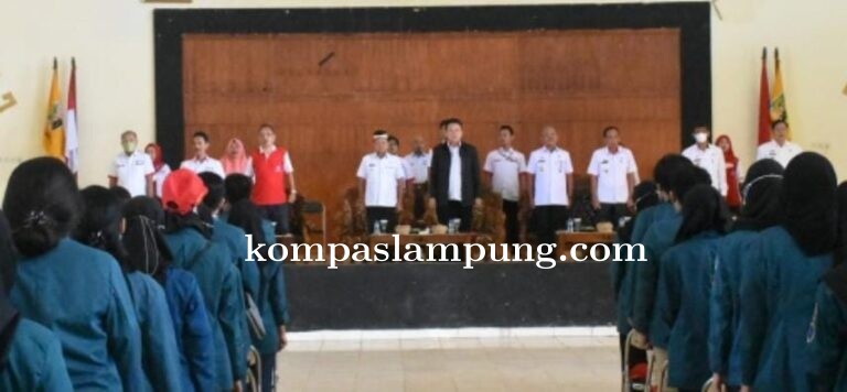 Bupati Lamtim Sambut Mahasiswa KKN Dari Unila