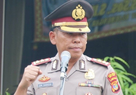 Personil Polres Metro Lakukan Pengamanan di Kantor KPU