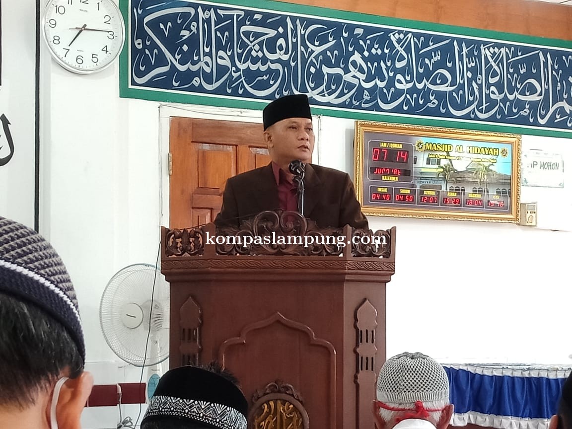 Khotbah Drs. H. Qomaru Zaman Yang Menggetarkan Hati