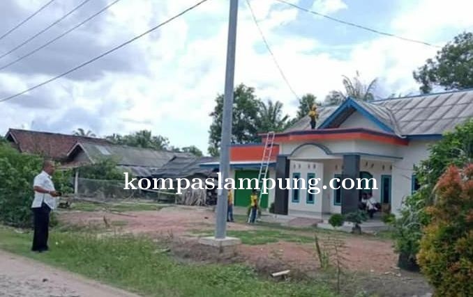 Mayarakat Keluhkan Keterlambatan Pemasangan KiloWatt Haour Di Desa Sidang Iso Mukti Dan Sido Rahayu 