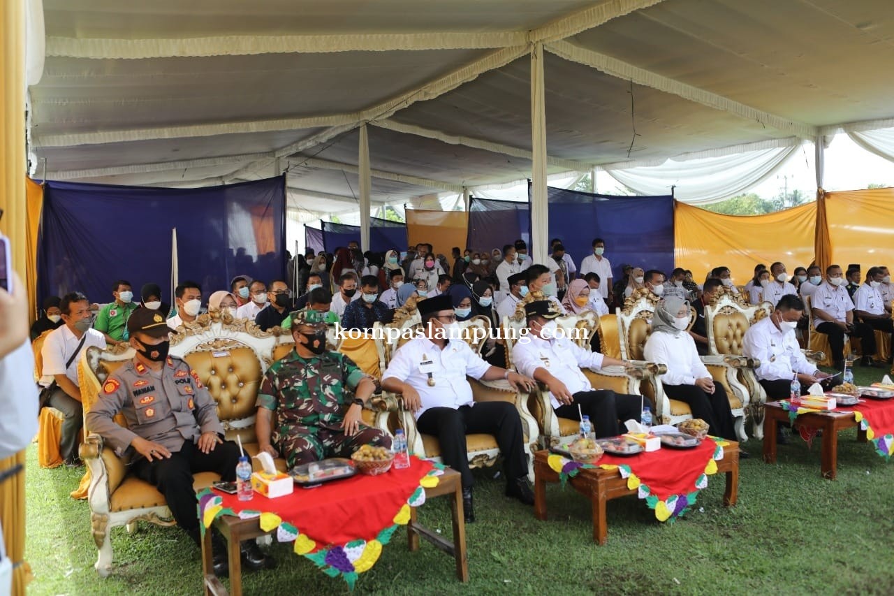 Bupati Dan Wakil Hadiri Penggelaran Lamteng Berjaya JOB FAIR 2021 Di Gunung Sugih