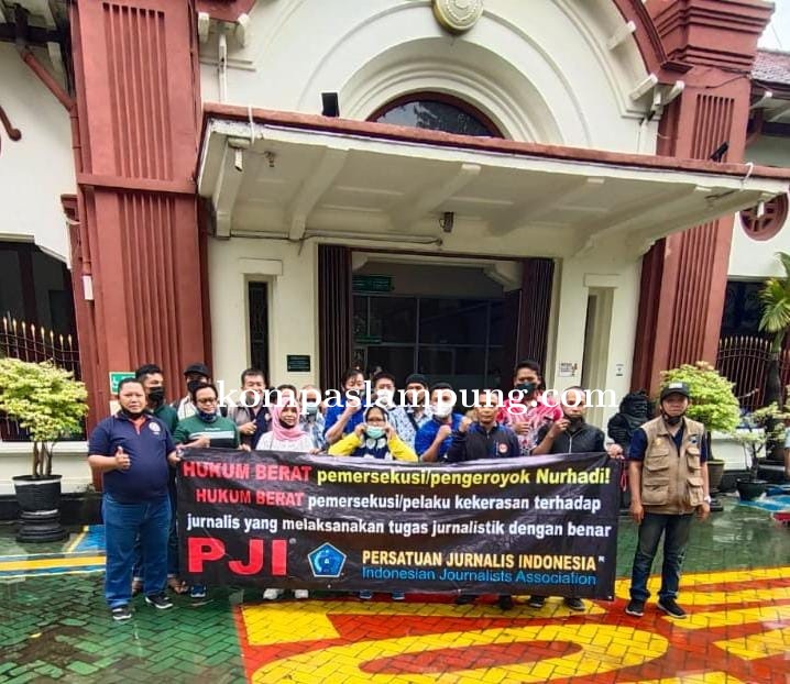 Ketua Umum PJI Kecewa Vonis Penyiksa Jurnalis Nurhadi BANCI
