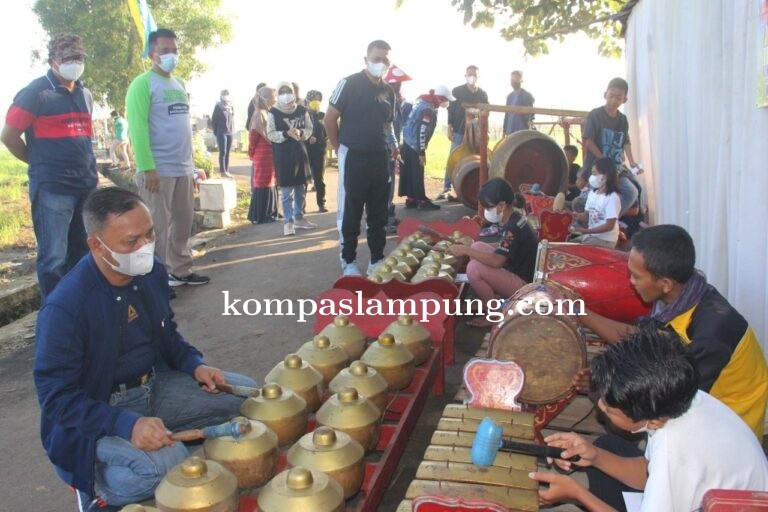 Walikota Dan Wakil Kunjungi Pasar Jamur Mulyojati Metro