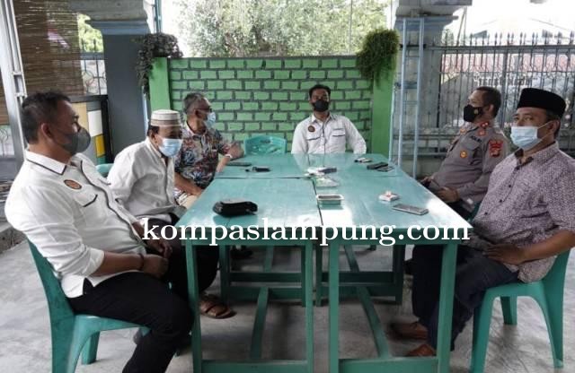 Kapolres Lamteng Bersilaturahmi Dengan Pengurus Masjid Istiqlal Bandar Jaya