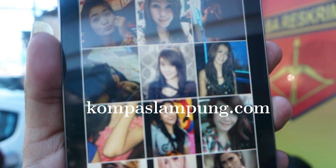 Menjamurnya Prostitusi Online Di Kota Metro