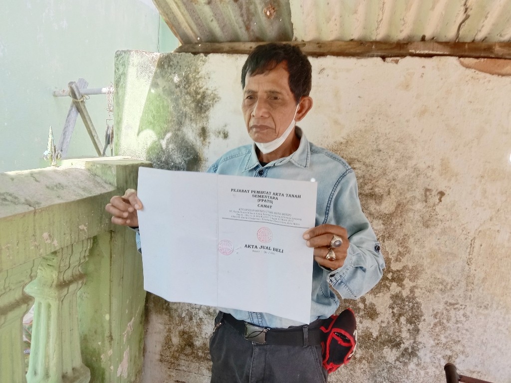 Warga Keluhkan Buat AJB, Diduga Oknum ASN Punggut Biaya