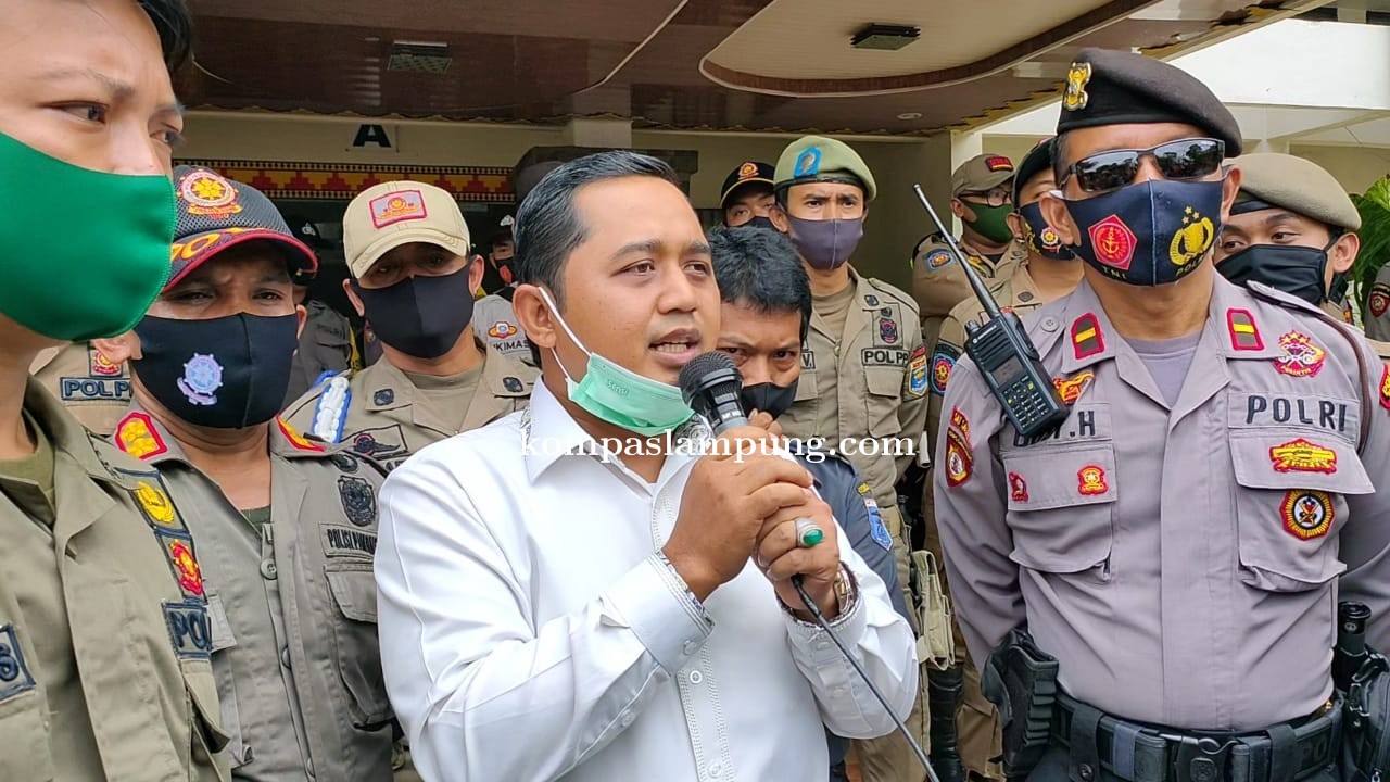 DPRD Kota Metro Akan Tindaklanjuti Aksi Demo Pedagang Pasar Shopping