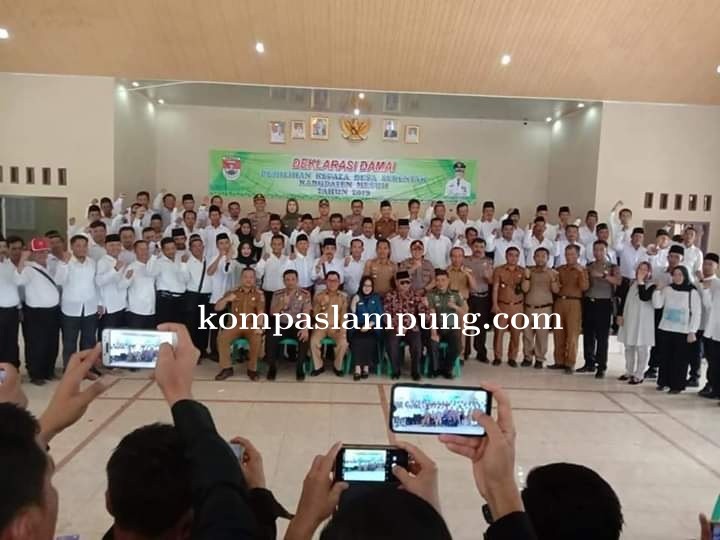 Para Calon Kepala Desa Di Kabupaten Mesuji, Mengikuti Deklarasi Damai Jelang Pilkades