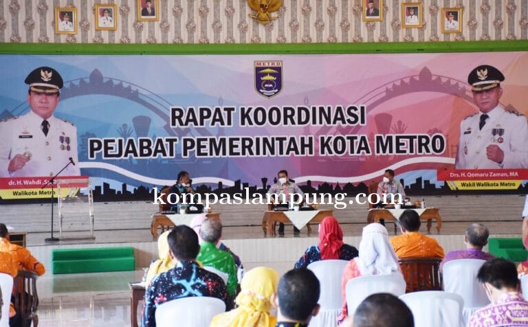 Wahdi Pimpin Rakor Bulanan Pemkot Metro