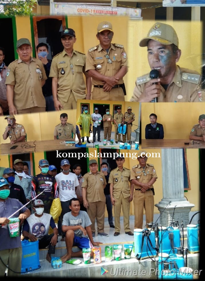 Cegah Corona Tiyuh Terang Makmur Lakukan Penyemprotan Desinfektan