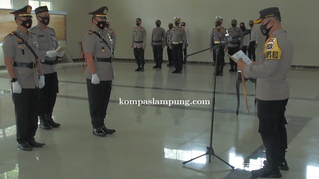 Kapolres Lampung Tengah Pimpin Langsung Upacara Sertijab Kasat Reskrim