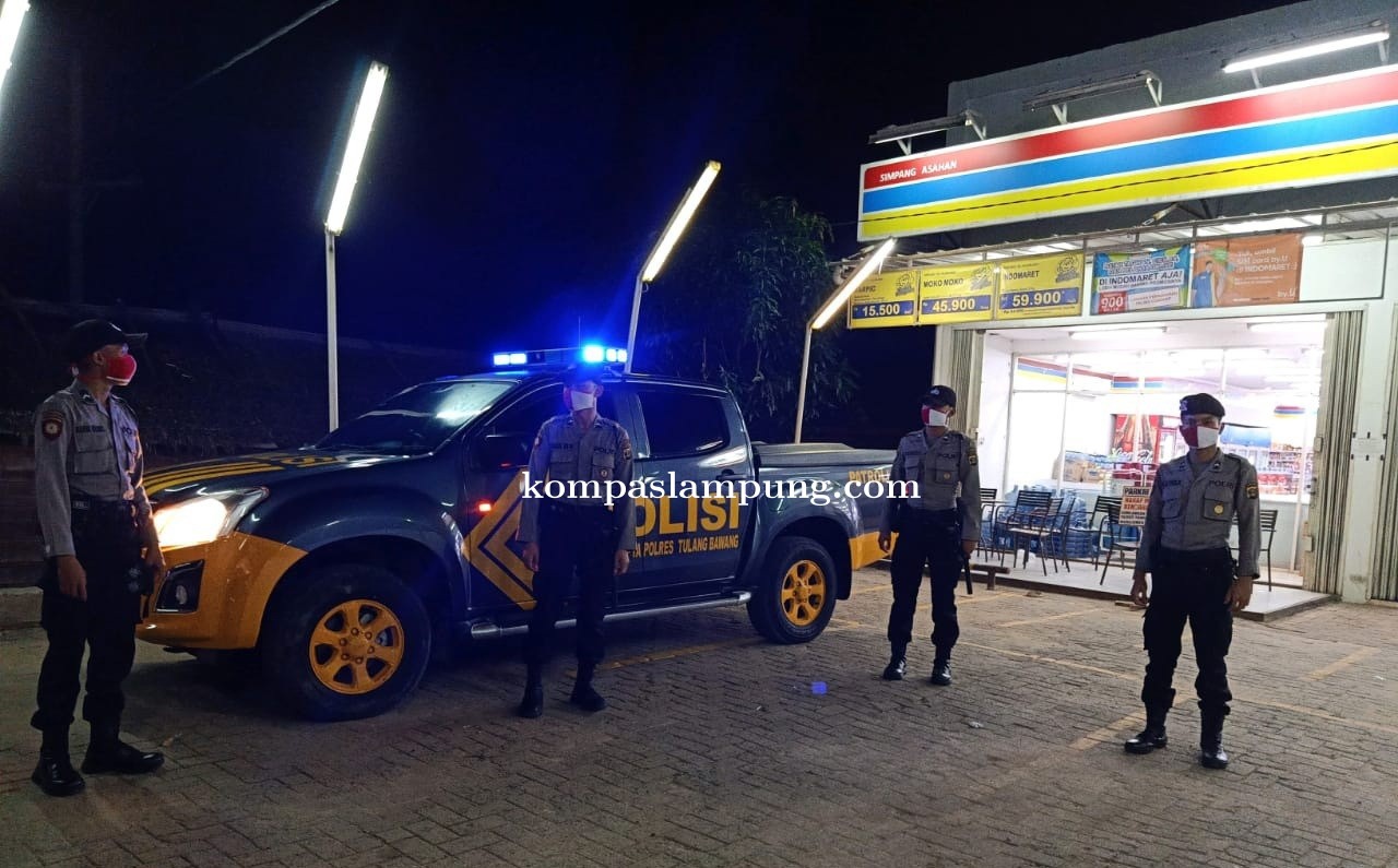Polres Tulang Bawang Lakukan Blue Light Patrol