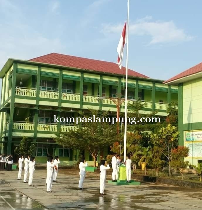 SMP Negeri 1 Metro Pilot Project Sekolah Siaga Kependudukan 