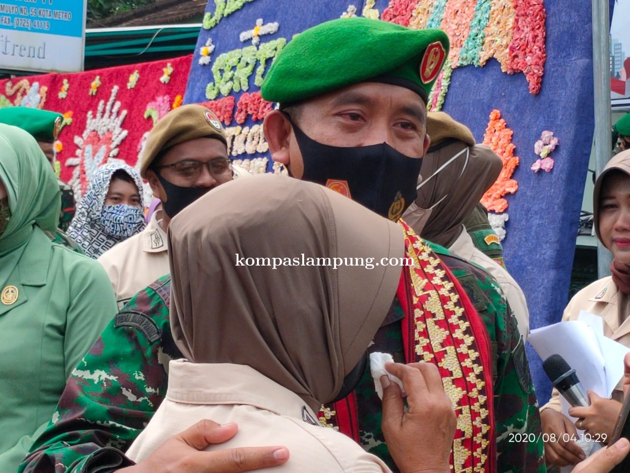 Warnai Isak Tangis Pelepasan Dandim Lama Letkol CZI Burhanuddin