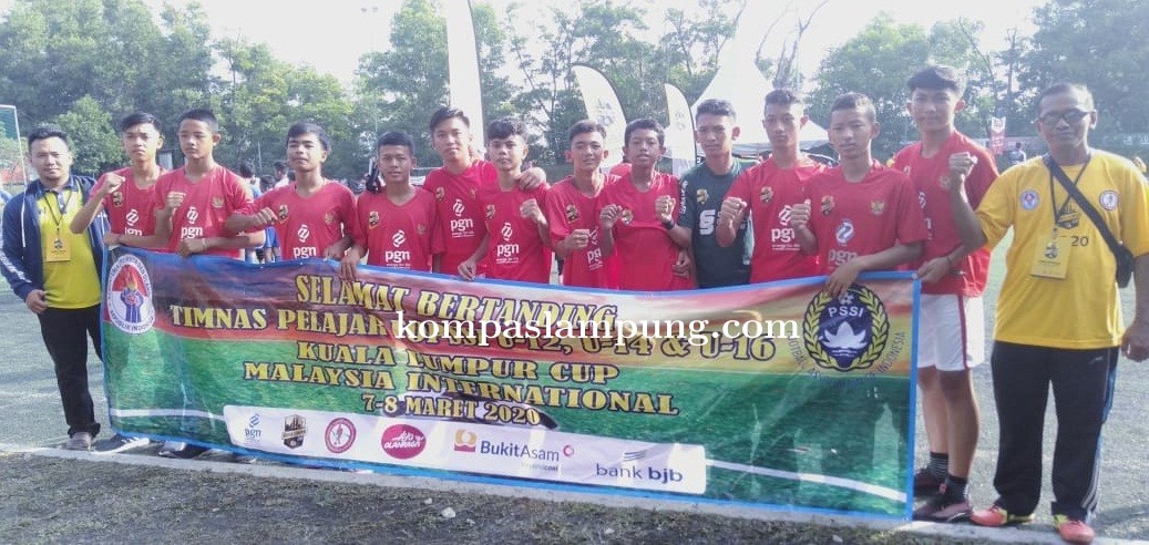 Delapan Pemain Timnas Asal Lamtim Berangkat Bertanding Mengikuti Malaysia Cup 2020 Mewakili Provinsi