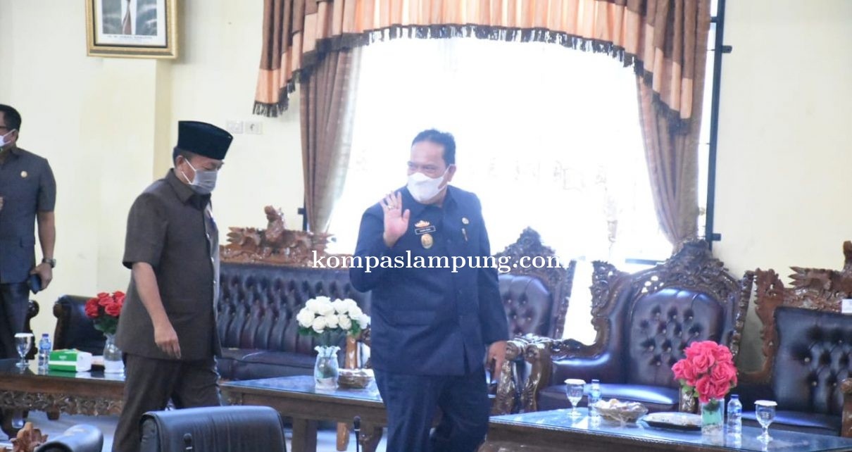 DPRD Lampung Timur Adakan Rapat Paripurna Penyampayan LPPA Tahun Anggaran 2020