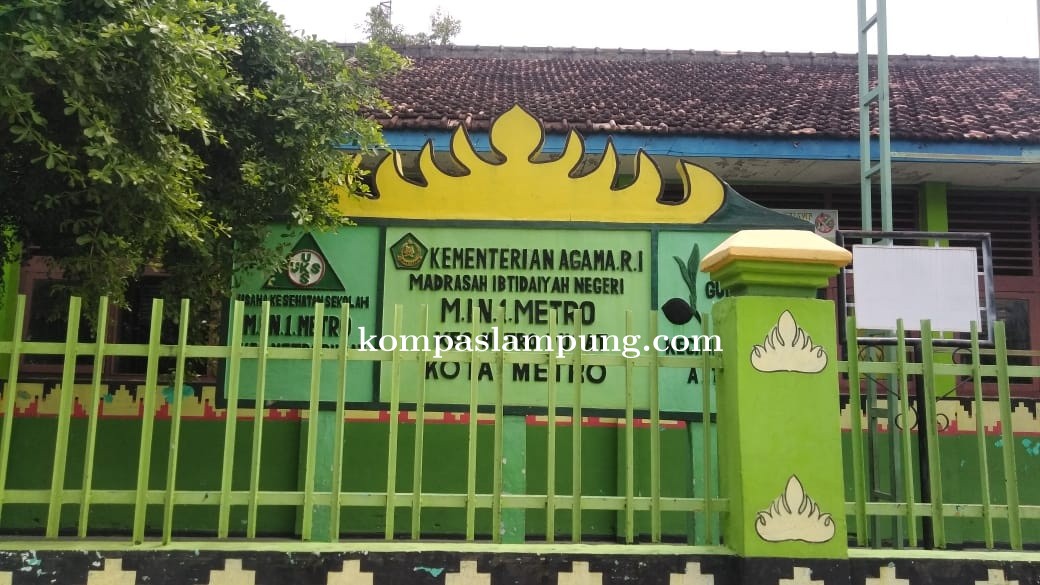 LSM Akutan Tuding Kepsek Min 1 Metro Diduga Menggelapkan Dana Bos