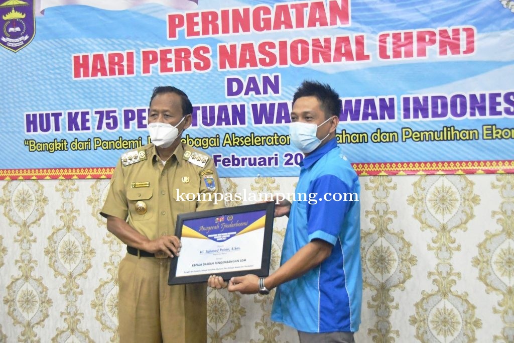 Wali Kota Bersama PWI Kota Metro, Ikuti Peringatan Hari Pers Nasional (HPN) Secara Virtual