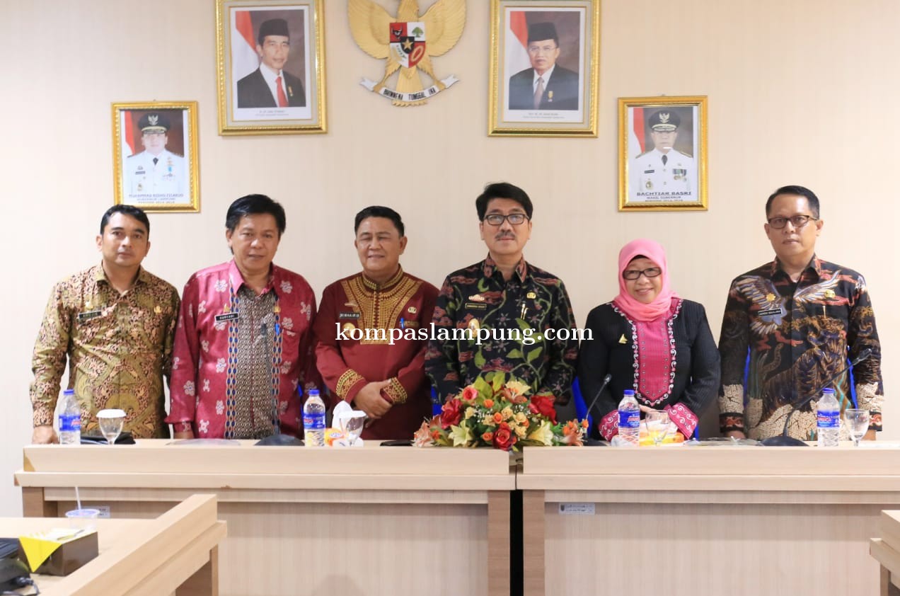 Pemprov Lampung Dinilai Unggul Aplikasi Smart Province, Pemprov Sulawesi Barat Belajar e-Budgeting 