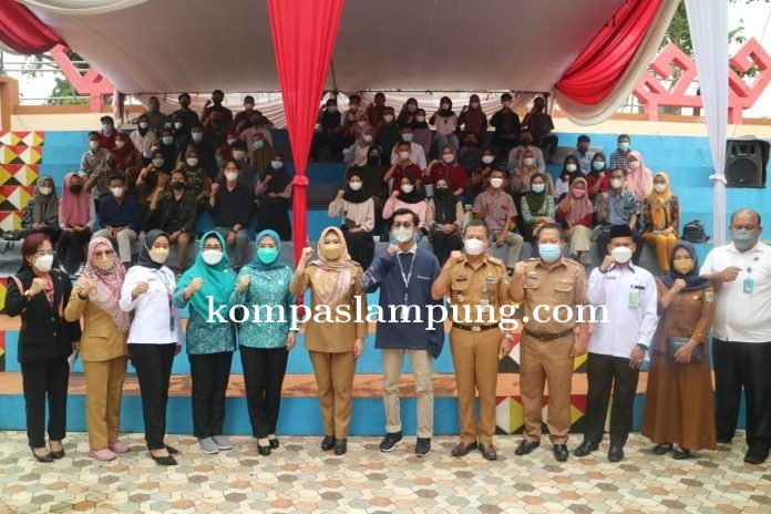 Bupati Tanggamus Hj. Dewi Handajani,  Menjadi Narasumber Pelatihan Publik Speaking