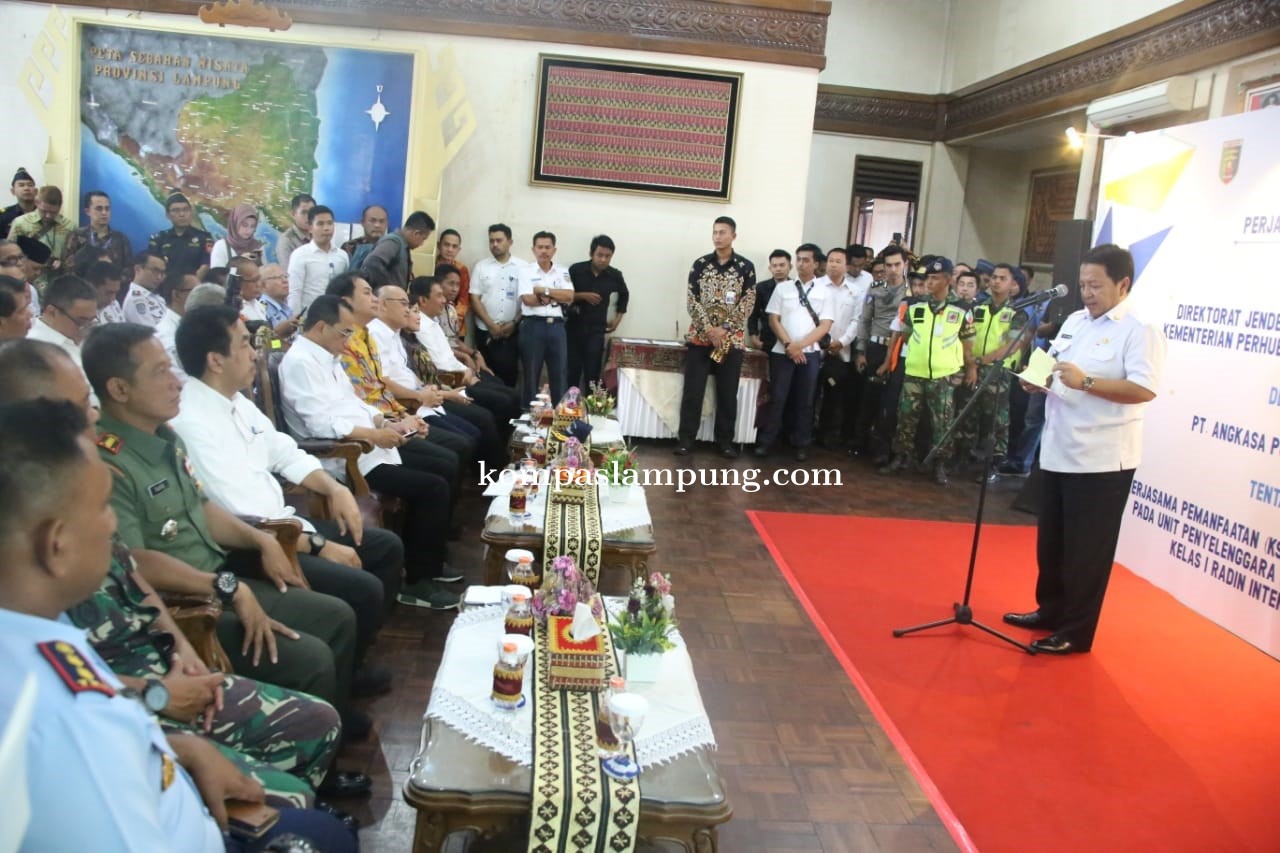 Menhub & Gubernur Arinal Saksikan Serah Terima Pengoperasian Bandara Radin Inten Ke Angkasa Pura II