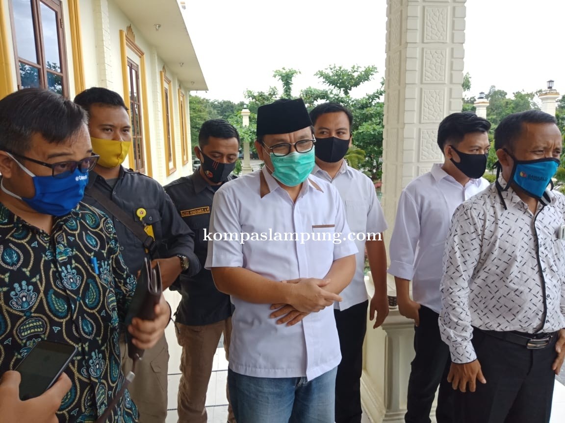 KPU Dan Bawaslu Serta Tim PPDP Coklit Di Kediaman Dokter Wahdi