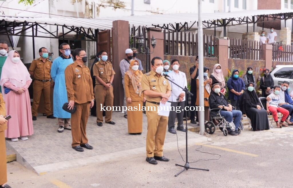 Penghormatan Walikota Metro Kepada Pasien Nakes MD Covid-19