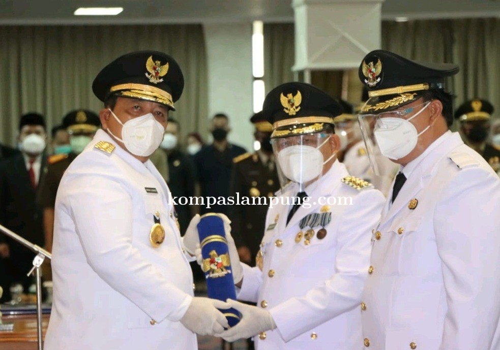 Gubernur Lampung, Ir. Arinal Djunaidi Resmi Melantik Pasangan H.M.Dawam Rahardjo Dan H. Azwar Hadi