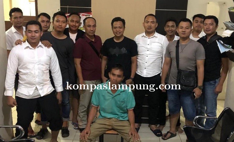 Satreskrim Polres Tulang Bawang Tangkap Buronan Kasus Curat Barang Milik Perusahaan