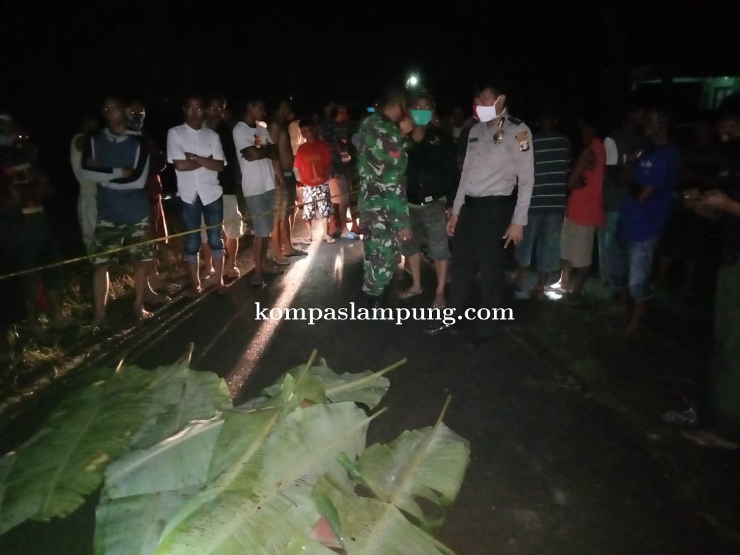 Polisi Identifikasi Penemuan Mayat Di Kelurahan Menggala Selatan