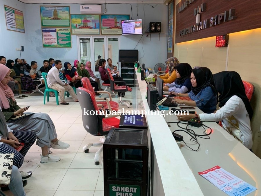Disdukcapil Lamteng Tingkatkan Pelayanan Lebih Cepat Dan Efisien