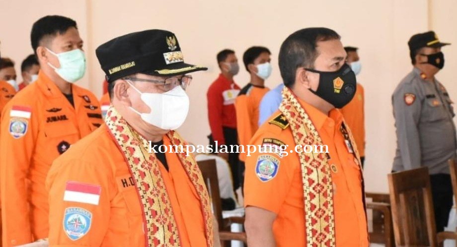 Bupati Lamtim M. Dawam Rahardjo Hadiri Upacara Pertolongan Pelatihan Teknis Pertolongan Air